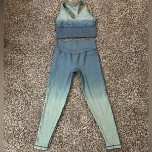 VS Pink Sport Workout Set